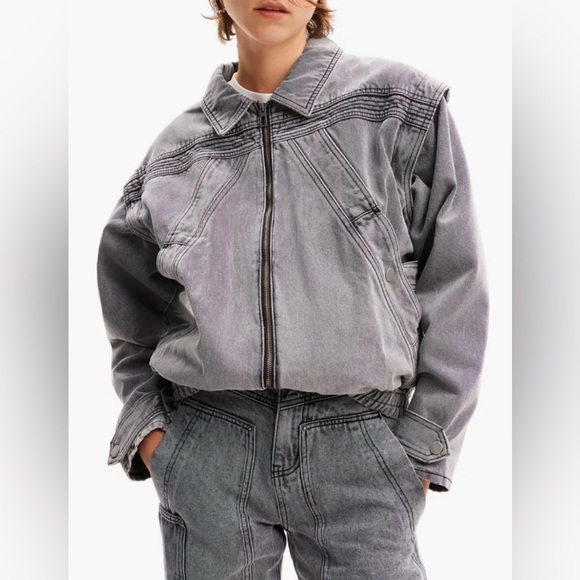 Denim Jacket BY Desigual size XS NEW WITH TAGS - Picture 2 of 8